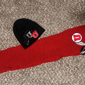 Fanatics Red Knit University of Utah Scarf and beanie hat with Logo